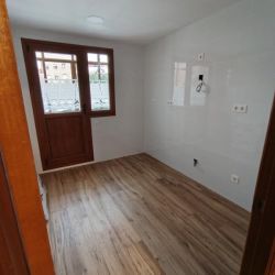 Cocina renovada en proyecto de reforma en Oviedo