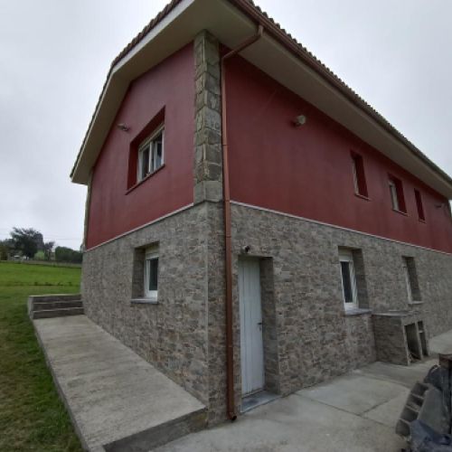 Alicatado y revestimiento en vivienda de Oviedo