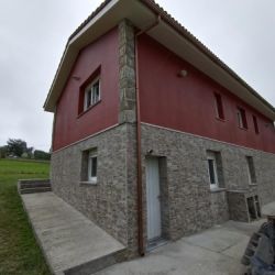 Alicatado y revestimiento en vivienda de Oviedo